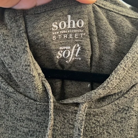 Super comfy green heathered hoodie tunic dress - Picture 2 of 6